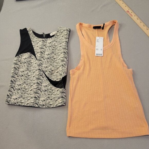 Silence Noise Urban Outfitters lof of two tank and crop top Size Xs Small - Picture 1 of 6